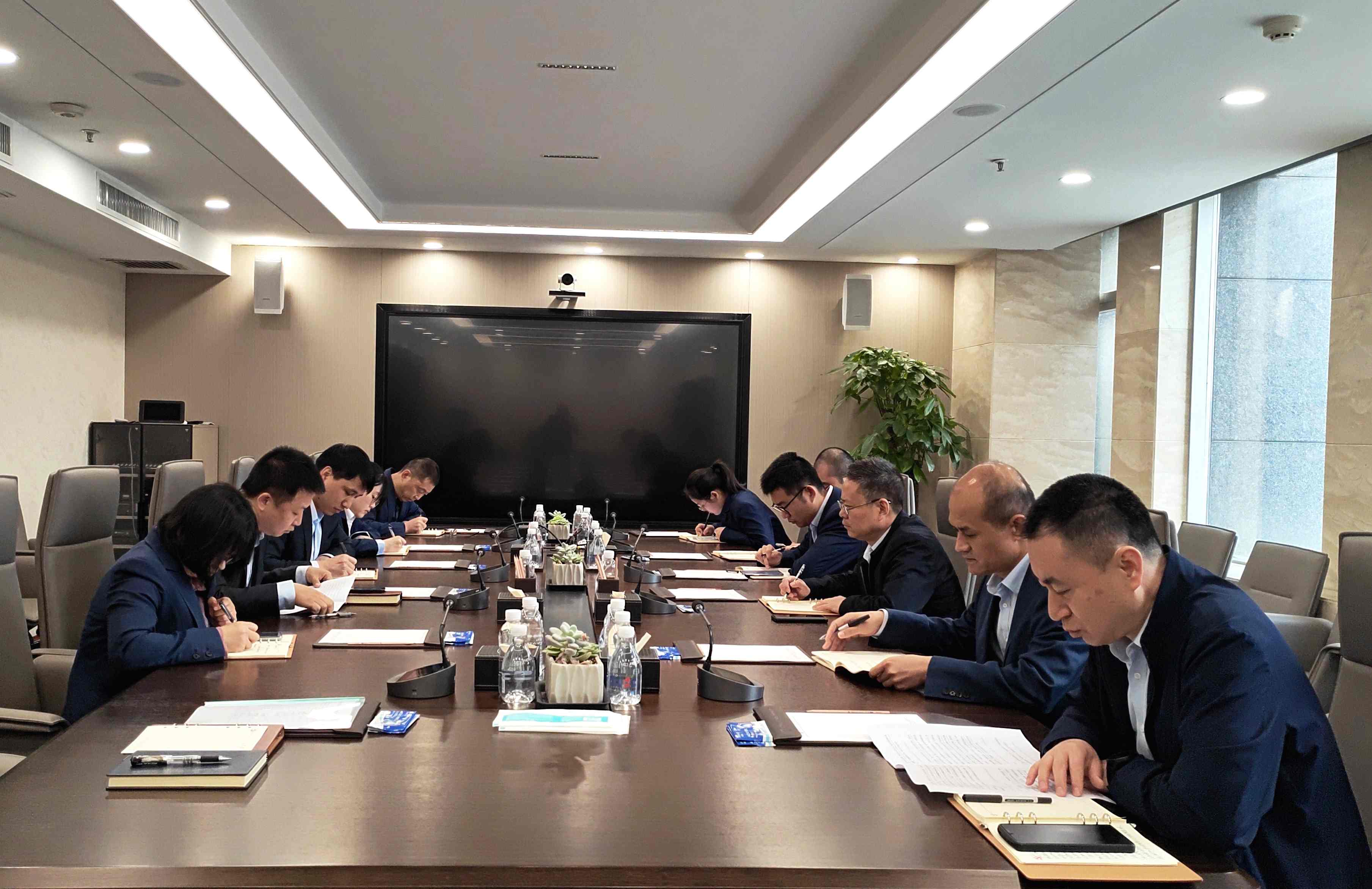 1682643566871868.jpeg 1682643566871868.jpeg